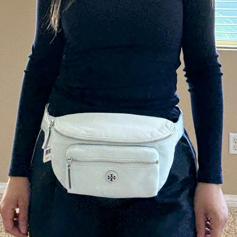 New, Tory Burch nylon summit belt bag with silver hardware - Picture 9 of 11